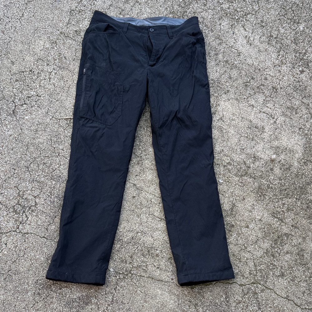 Eddie Bauer Men's Black Cargo Pants